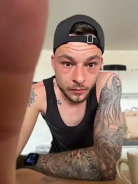 hottwoboys online show from 05-24-26, 07:35