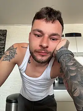 hottwoboys online show from 06-11-26, 06:44