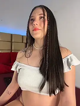 Snapshot of _ISABELLA_HOT_ chatting on 07-19-26, 12:31 ISABELLA HOT online show from 07-19-26, 12:31