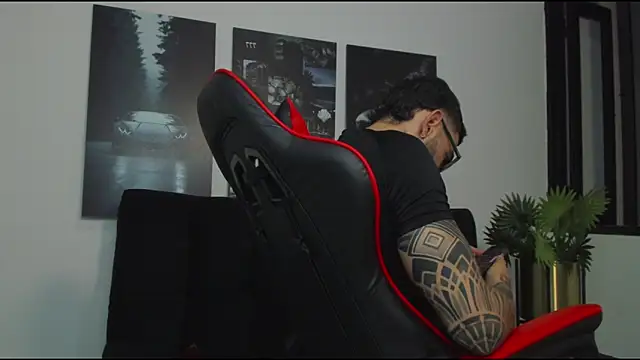 Austin bolt online show from 02-08-25, 03:08