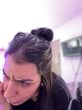 Alice woodville online show from 03-07-26, 12:18