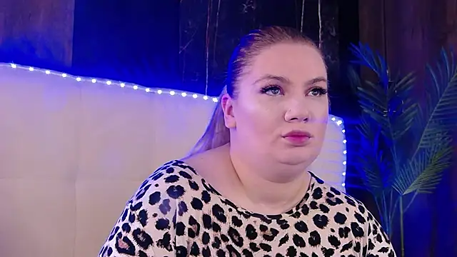 MelanieBrownn online show from 04-21-26, 04:41