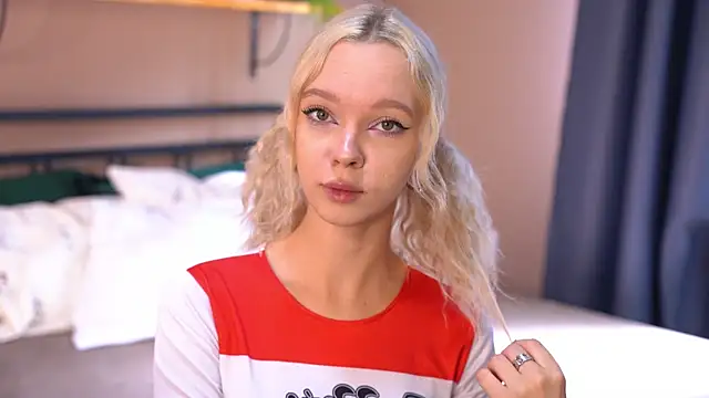  AlinaBailey online show from 09-21-25, 08:05