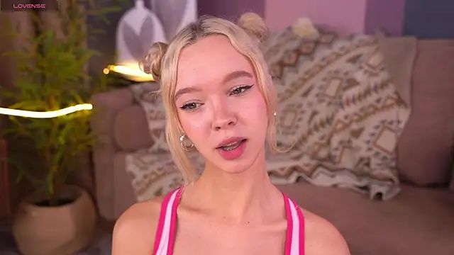  AlinaBailey online show from 09-22-25, 08:27