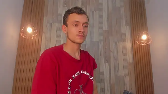 Snapshot of Desmon_Clark chatting on 01-24-25, 07:30 Desmon Clark online show from 01-24-25, 07:30