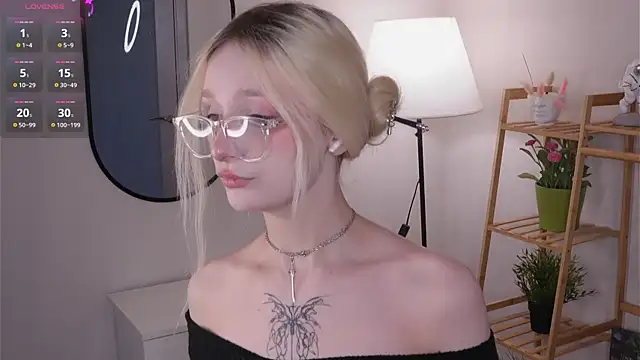 Naughty  Couplles online show from 02-20-26, 03:25