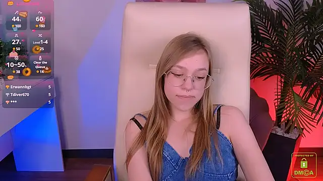 LayriantaVee online show from 01-27-25, 01:09