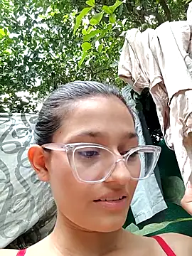 Snapshot of Ary-18 chatting on 02-26-25, 09:16 Ary-18 online show from 02-26-25, 09:16