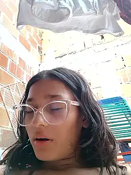 Snapshot of Ary-18 chatting on 02-28-25, 08:07 Ary-18 online show from 02-28-25, 08:07