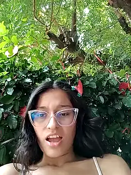 Snapshot of Ary-18 chatting on 03-03-25, 04:56 Ary-18 online show from 03-03-25, 04:56