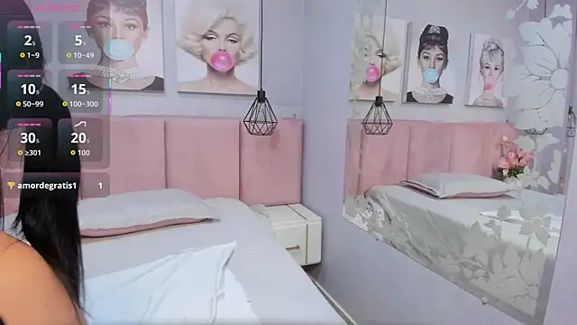 Sensual Sophie  online show from 12-17-25, 11:33