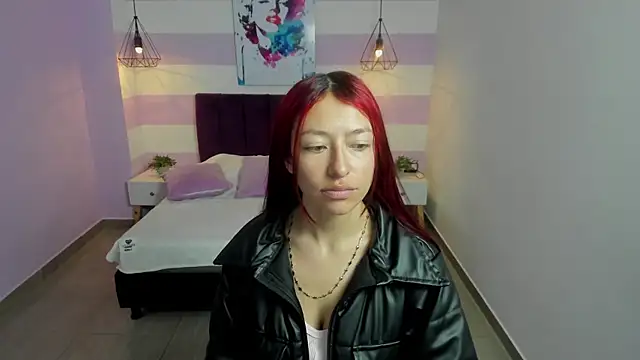 Scarlett  bell online show from 11-10-25, 01:10