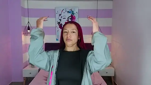 Scarlett  bell online show from 04-08-26, 11:43