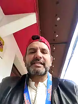 Snapshot of RogueTraveler chatting on 01-21-25, 04:37 RogueTraveler online show from 01-21-25, 04:37