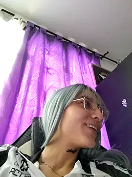 Dani pegin online show from 10-17-25, 01:46