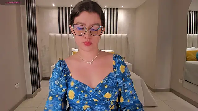 AmberFarrell online show from 10-25-25, 11:10