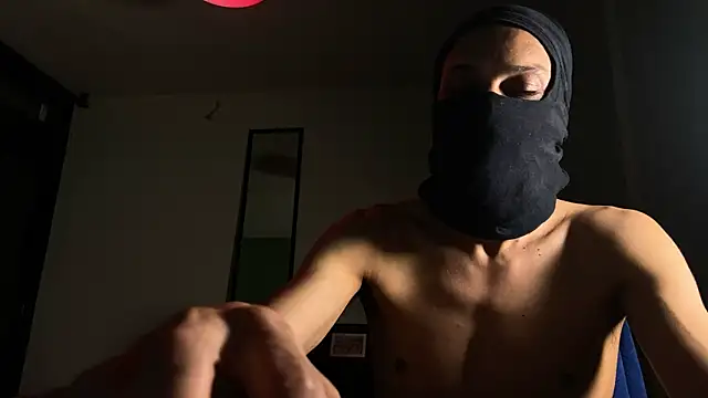 villanocat online show from 11-21-25, 05:39