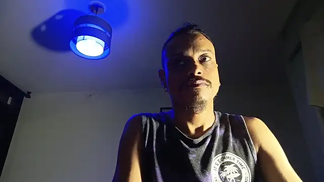 villanocat online show from 05-09-26, 03:34