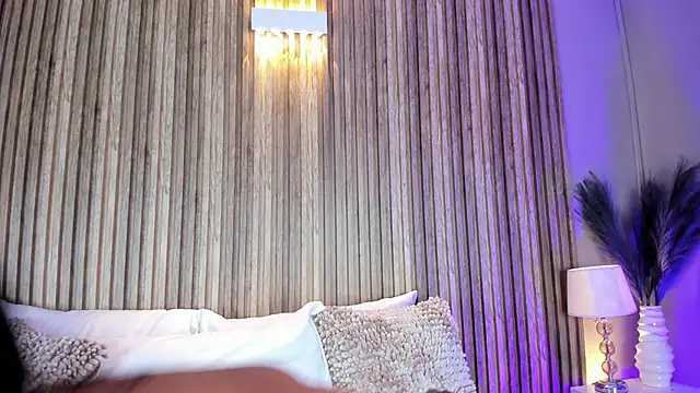 HannaPaola online show from 01-10-26, 10:47