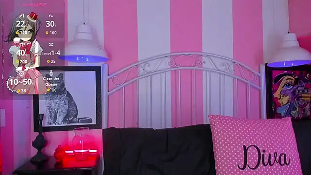 Liah Grey8 online show from 12-15-25, 09:30