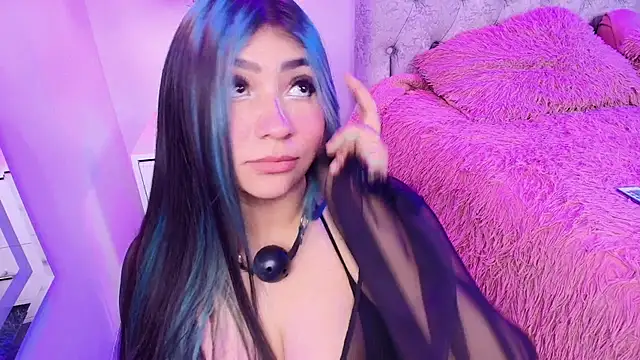 Snapshot of Salem_skyler_ chatting on 01-10-26, 03:52 Salem skyler online show from 01-10-26, 03:52