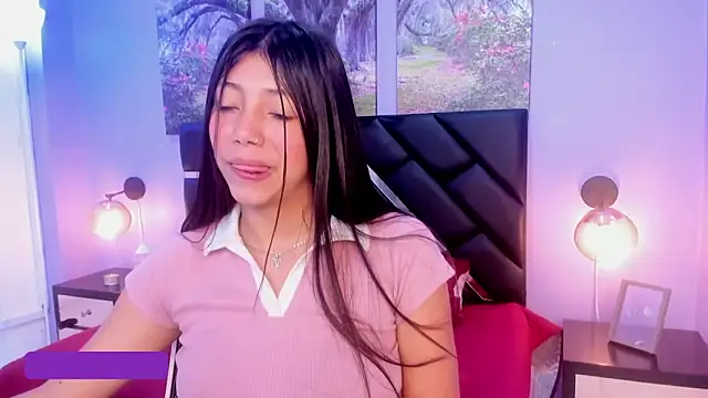 Snapshot of KimberlyVillaLobos chatting on 02-24-25, 02:48 KimberlyVillaLobos online show from 02-24-25, 02:48