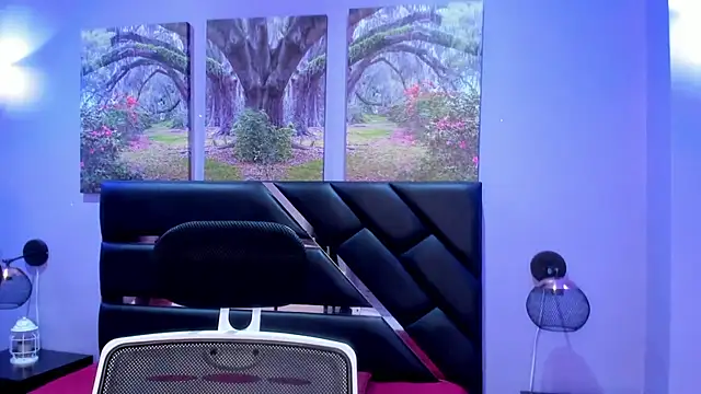 Snapshot of KimberlyVillaLobos chatting on 01-08-26, 11:34 KimberlyVillaLobos online show from 01-08-26, 11:34