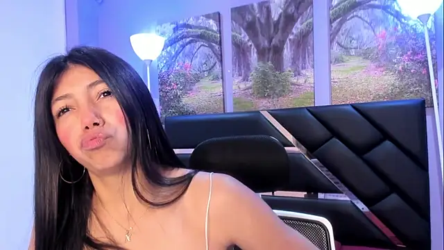 Snapshot of KimberlyVillaLobos chatting on 01-19-26, 11:36 KimberlyVillaLobos online show from 01-19-26, 11:36