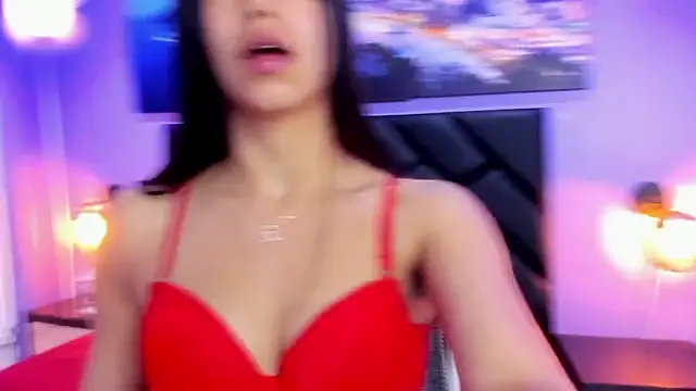 Snapshot of KimberlyVillaLobos chatting on 02-14-26, 11:29 KimberlyVillaLobos online show from 02-14-26, 11:29