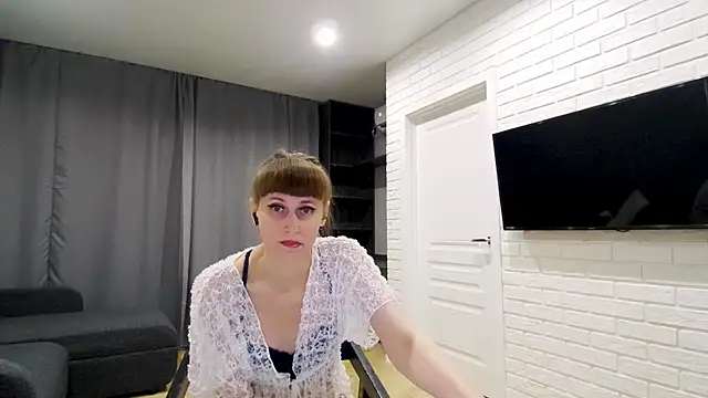 Daniella Lorente online show from 05-02-26, 09:09