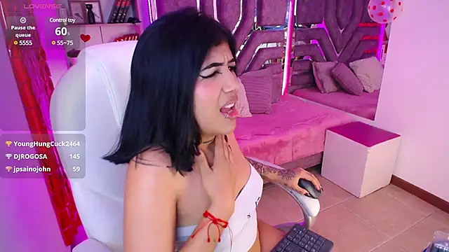 AliceWalker 11 online show from 02-12-25, 02:03