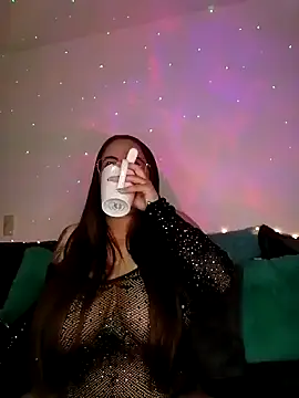 Snapshot of soofy__ chatting on 11-12-25, 03:18 soofy online show from 11-12-25, 03:18