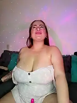 Snapshot of soofy__ chatting on 02-28-26, 03:29 soofy online show from 02-28-26, 03:29