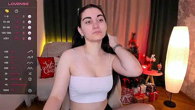 hannacheekss  online show from 12-16-24, 02:57