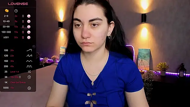 hannacheekss  online show from 02-20-25, 02:07