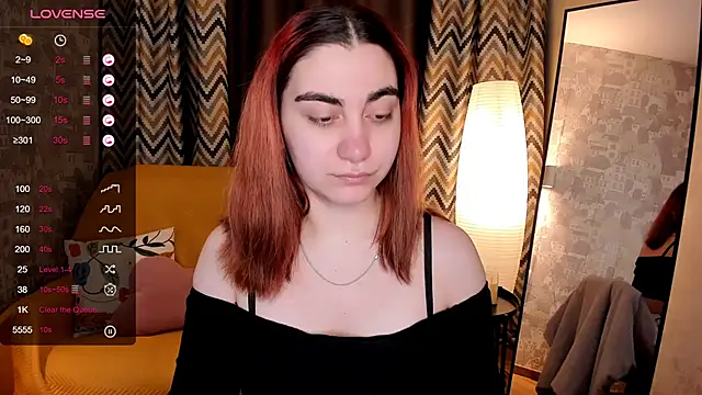 Snapshot of hannacheekss_ chatting on 03-05-26, 02:07 hannacheekss online show from 03-05-26, 02:07