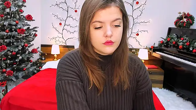 Snapshot of showmeparadise chatting on 12-14-24, 09:07 showmeparadise online show from 12-14-24, 09:07