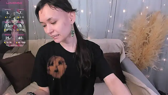 Snapshot of Emily_Strikeee chatting on 01-23-25, 09:50 Emily Strikeee online show from 01-23-25, 09:50