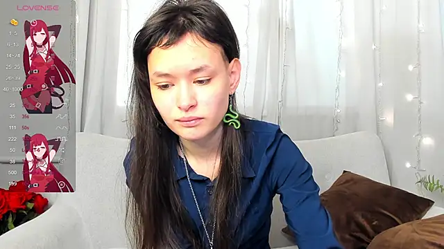 Snapshot of Emily_Strikeee chatting on 03-04-25, 09:40 Emily Strikeee online show from 03-04-25, 09:40