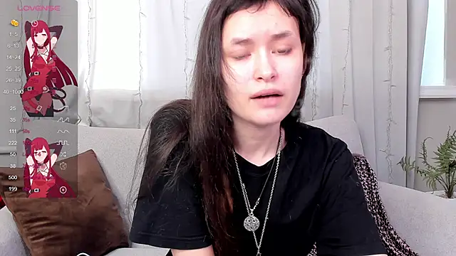 Snapshot of Emily_Strikeee chatting on 03-05-25, 10:11 Emily Strikeee online show from 03-05-25, 10:11