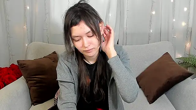 Snapshot of Emily_Strikeee chatting on 03-17-25, 09:22 Emily Strikeee online show from 03-17-25, 09:22