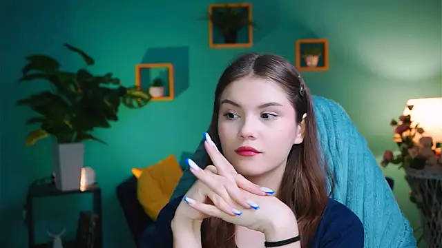 EvaThopson online show from 12-04-24, 08:12