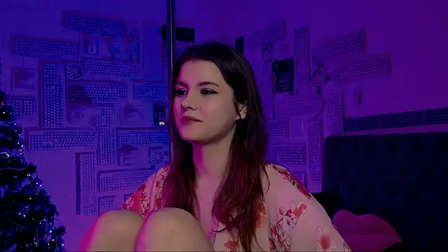 EvaThopson online show from 01-25-25, 03:20