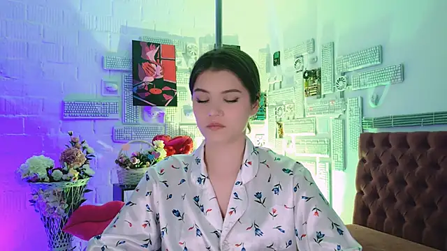 EvaThopson online show from 02-26-25, 12:03