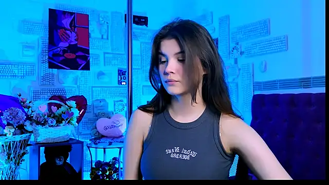 EvaThopson online show from 03-06-25, 04:08