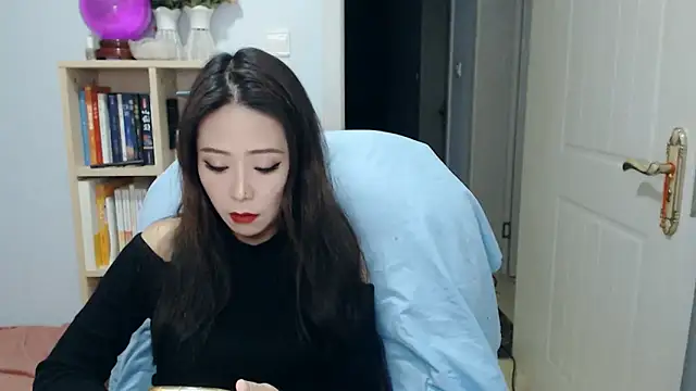 SuSushi728 online show from 03-13-26, 04:02