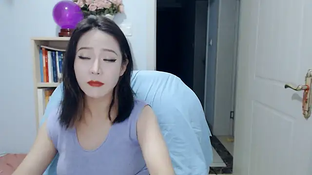 SuSushi728 online show from 06-09-26, 03:34