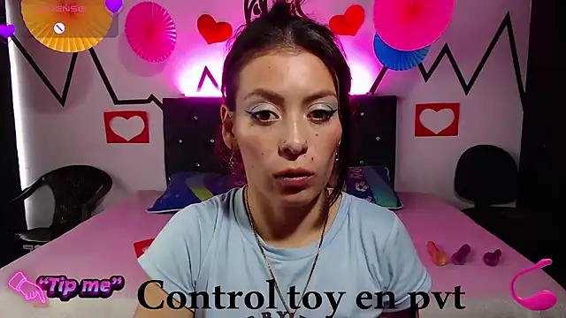 Snapshot of Tefannyy_ chatting on 02-12-25, 10:15 Tefannyy online show from 02-12-25, 10:15