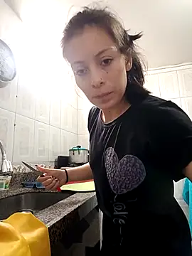 Snapshot of Tefannyy_ chatting on 03-03-25, 02:37 Tefannyy online show from 03-03-25, 02:37