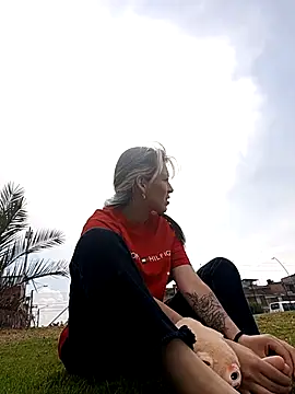 Snapshot of Tefannyy_ chatting on 03-07-26, 07:44 Tefannyy online show from 03-07-26, 07:44